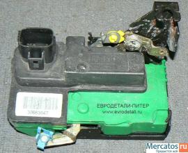 Замок передней правой двери 30699753 Volvo XC90 S80 S60 XC70 V70