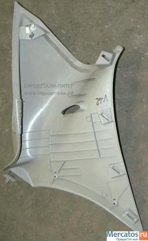 Накладка задней стойки салона 0TW37 0TW48 Chrysler Pacifica 2