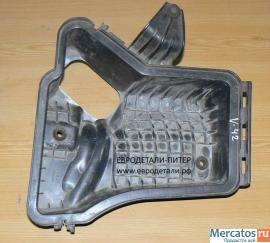 Корпус воздушного фильтра 05103289AA Chrysler Pacifica 3.5 3