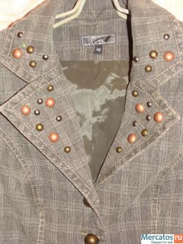 Жакет с прикольными пуговицами 3