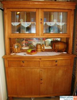 Продаю Буфет 50-60гг и набор чешской мебели из натурального дере 6