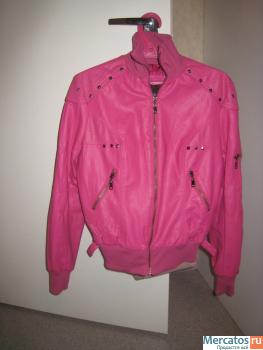 кожаная розовая молодёжная куртка из Милана