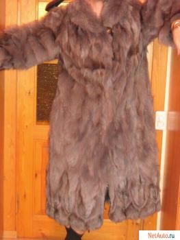 Продам две дублёнки и песцовую шубу