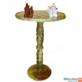 Шахматный стол из оникса