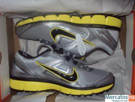 Продам новые кроссовки NIKE куплены в США 6