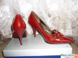 продам туфли итальянские красные лакированые р-р 35 2