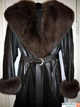 Пальто кожаное демисизонное