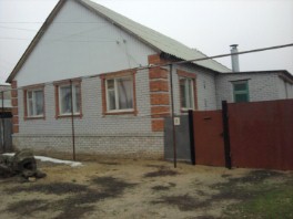 Дом в центре Дубовки