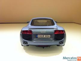 Модель Audi R8 1 18 Kyosho 7