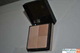 Продаю Тональную крем-пудру Givenchy Prisme Foundation №3 Shapin 4