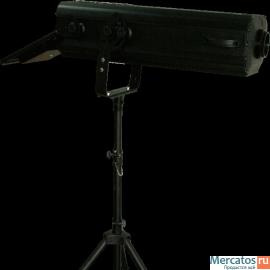Световая следящая пушка со стойкой Involight SCL575/FS.