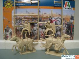 Солдатики 1/32 Italeri Тамплиеры 2 фигуры 2 лошади 3