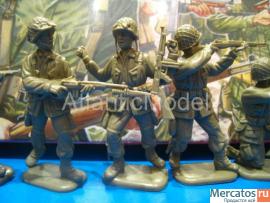 Солдатики 1/32 ESCI Американские десантники 7 6