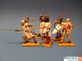 Солдатики 1/32 DSG Рыцари Тамплиеры 6 шт в 6 позах 4