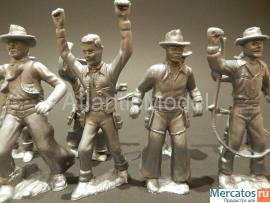 Солдатики 1/32 АРК Моделс Ковбои 8 фигур 8 поз ТП 10