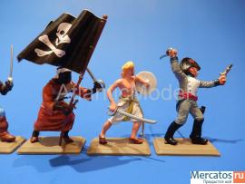 Солдатики 1/32 DSG Морские разбойники 6 фигур 6 по 5