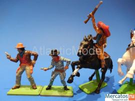 Солдатики 1/32 Britains Ковбои Первый набор 1971 4
