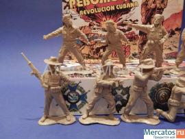 Солдатики 1/32 Басевич Кубинская революция set 10