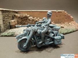 Солдатики 1/32 Atlantic Один мотоцикл БМВ Второй