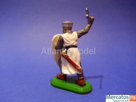 Солдатики 1/32 DSG Рыцарь тамплиер пеший 3