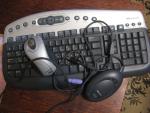Набор радио клавиатура+мышь Microsoft WUR 0335