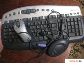 Набор радио клавиатура+мышь Microsoft WUR 0335