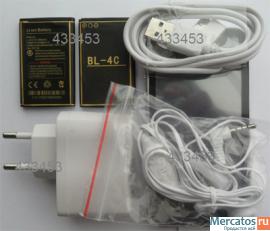 Копия Iphone 4G - Sciphone F8 2 Sim белого цвета 3