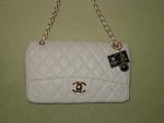CHANEL новая.