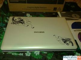 Samsung NC10 La Fleur white 2