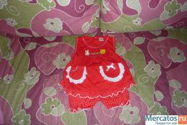 продам платья для девочки 4