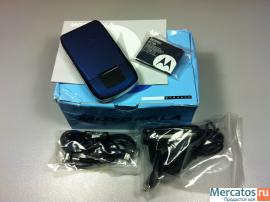 Продаю Motorola razr v3x blue новый в коробке в наличии в Москве 2