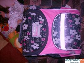 Школьный ранец для девочки. Новый 2
