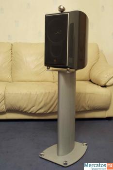 Акустика kef xq 1+стойки 2