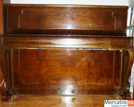 Продаю пианино August Forster