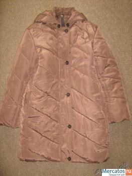 Зимний пуховик с капюшоном на синтепоне р.38-40