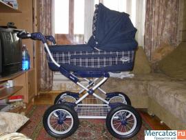 Продам недорого коляску-люльку синяя Инглезина