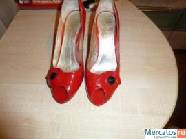 Продам туфли Oshade