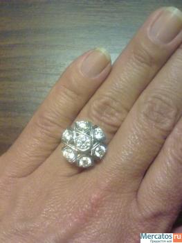 Золотой перстень с бриллиантами 2