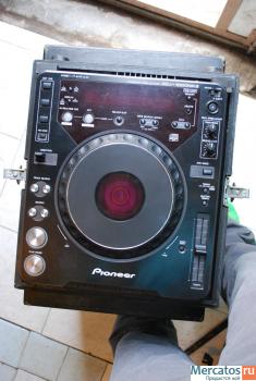 Pioneer CDJ-1000 MK2 3