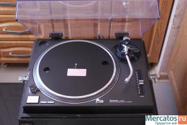 Виниловый проигрыватель Technics Quartz SL-1210MK2