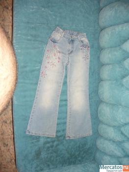 Продаю красивые джинсы для девочки,рост 122,размер 32,пояс на ре