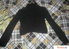 Черная, красивая вязанная кофта