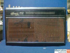 Кол-ция из 6 аудио устройств, 1киноаппарата с 3 касетами 7 объек 2