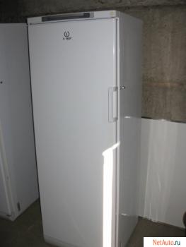 Холодилник indesit c HTO SD167
