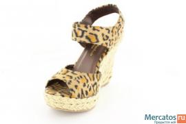 Босоножки из искусственной кожи и платформе 2