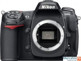 Полупрофессиональный фотоаппарат Nikon D300s