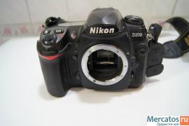 Полупрофессиональный фотоаппарат Nikon D200 body