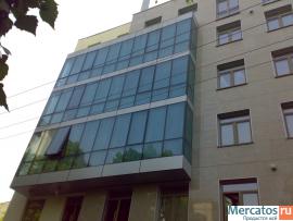 Тонирование пленкой стекол зданий. 2