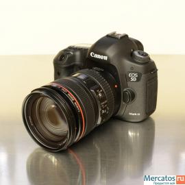 Canon EOS 5D Mark III 22.3 MP Digital SLR Camera - Kit w/ EF 24-