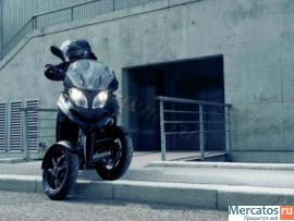 Трёхколёсный максискутер Quadro 350S 3